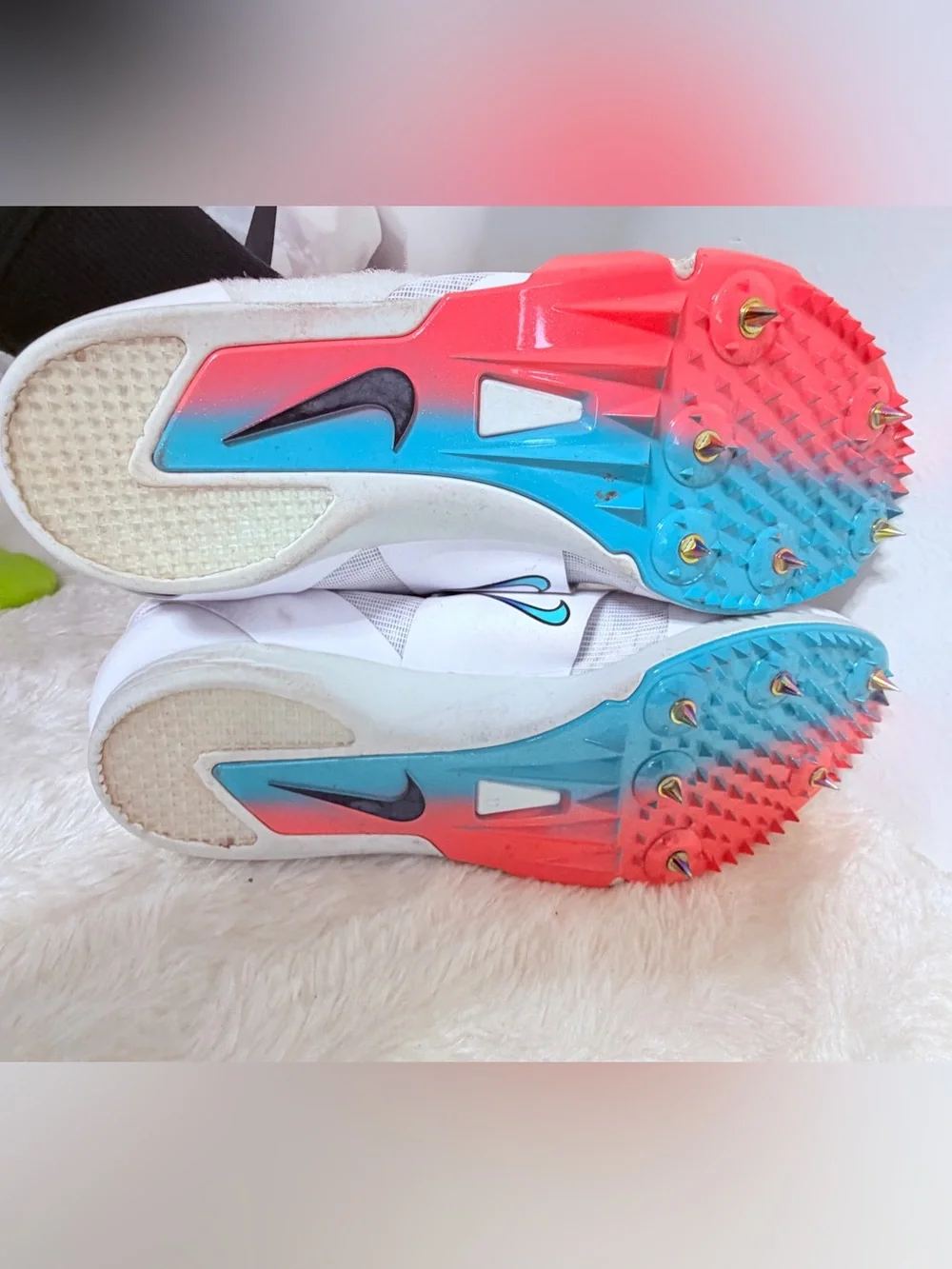 Nike Kids White Track & Field Training Shoes Size 4.5 Youth